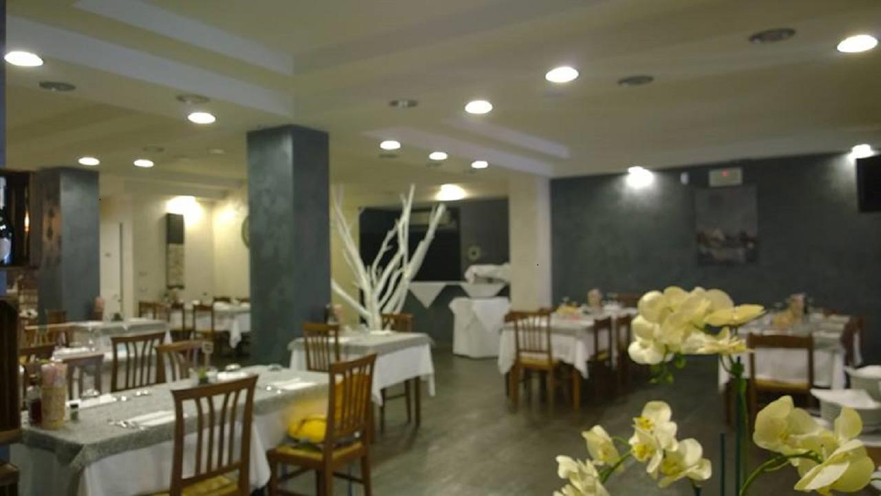 Albergo Ristorante Uspa Gorino Ferrarese Exterior foto